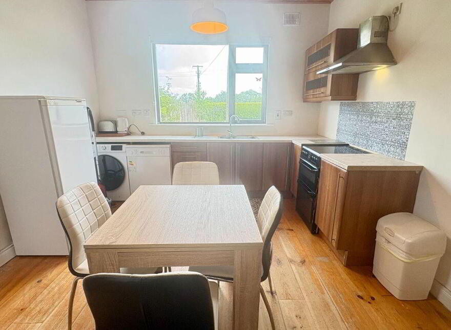 Ballyboy, Walshestown, Monroe, N91WT73