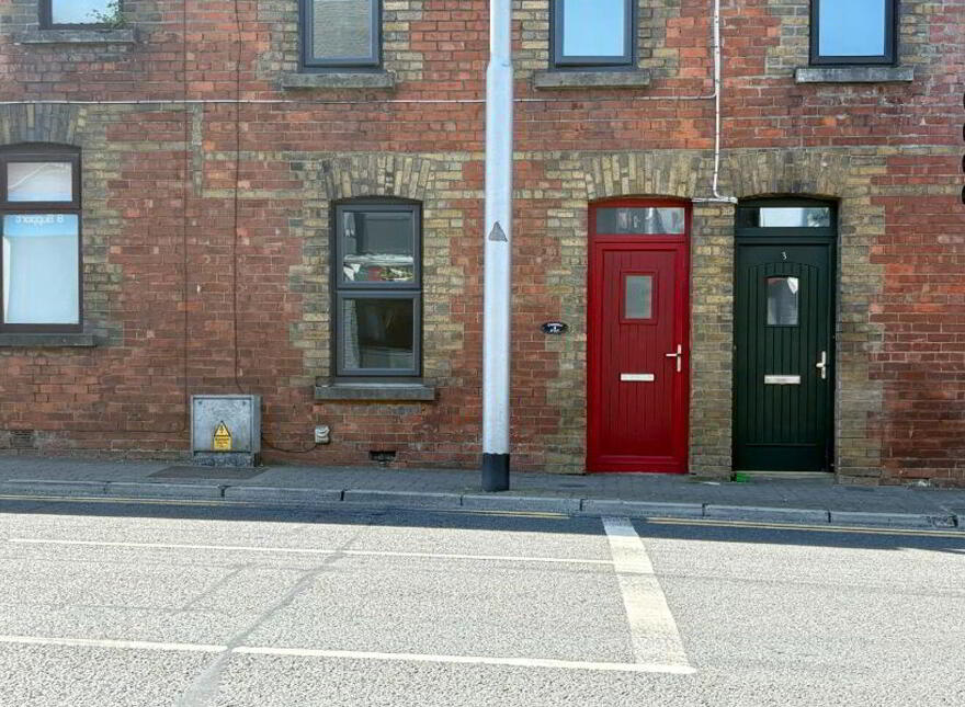 Chateau D'Elf, 4 Bellview Terrace, Austin Friars Street, Mullingar, N91V5T8 photo
