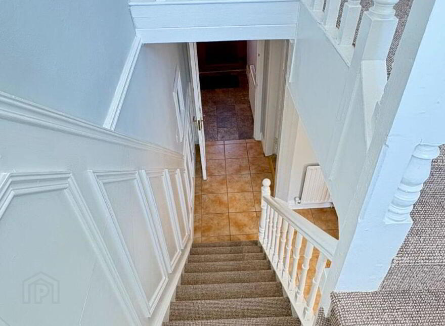 Chateau D'Elf, 4 Bellview Terrace, Austin Friars Street, Mullingar, N91V5T8