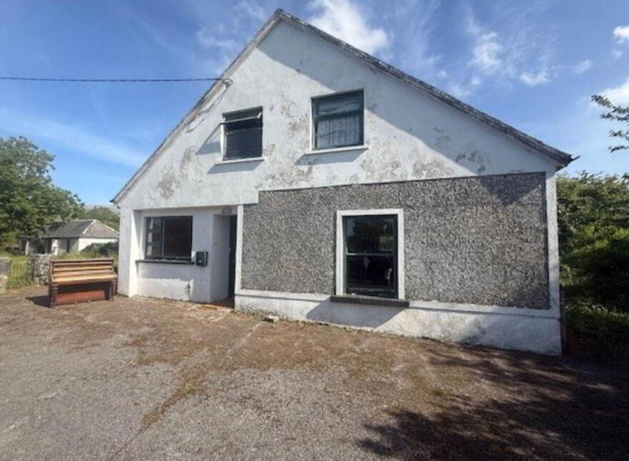 Loughrask, Ballyvaughan, H91V5WR