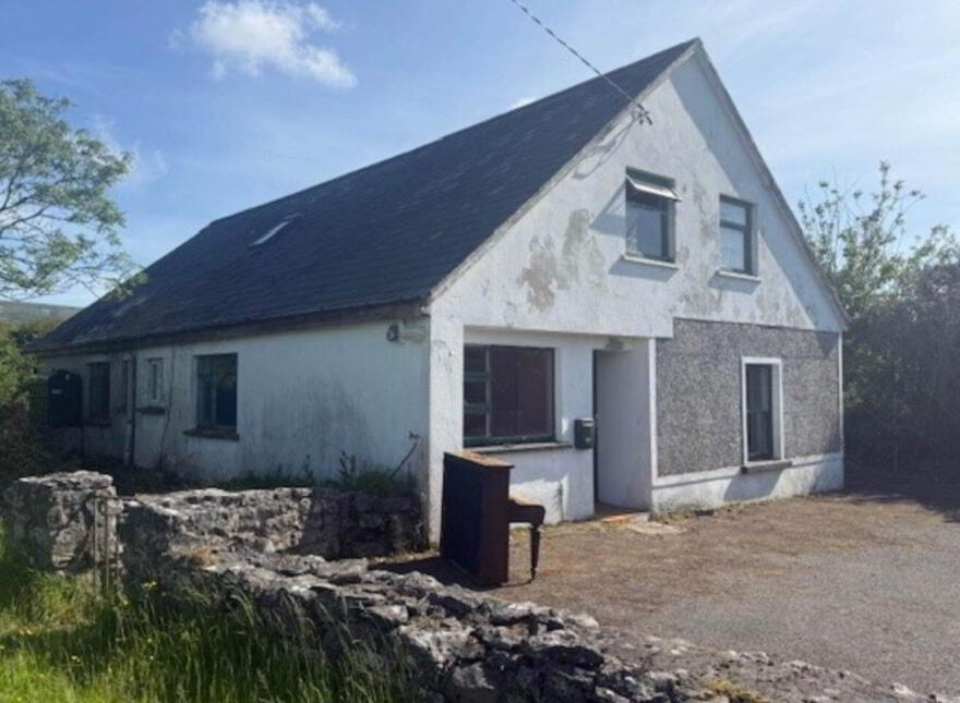 Loughrask, Ballyvaughan, H91V5WR