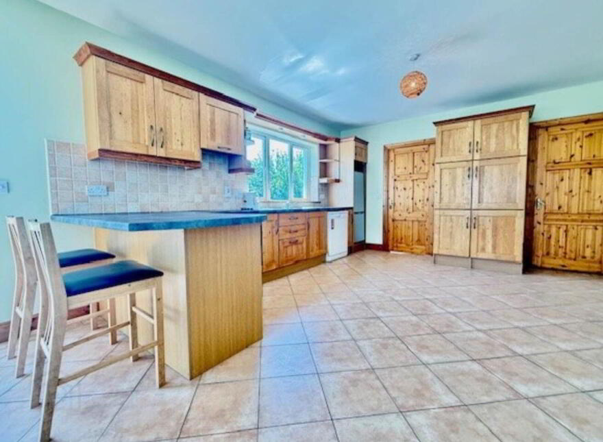Mulroog West, Ballinderren, Kilcolgan, H91T2VE