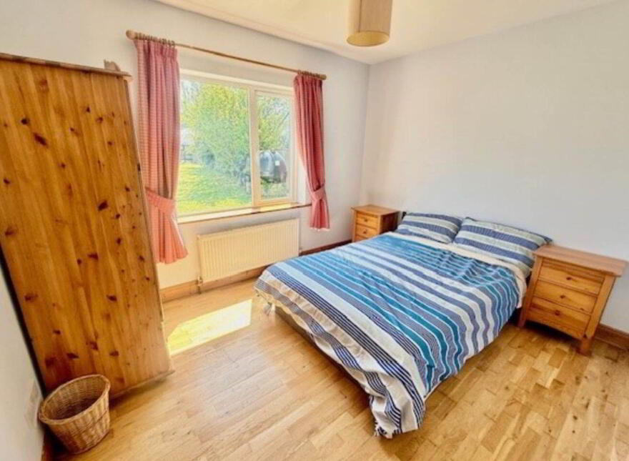 Mulroog West, Ballinderren, Kilcolgan, H91T2VE