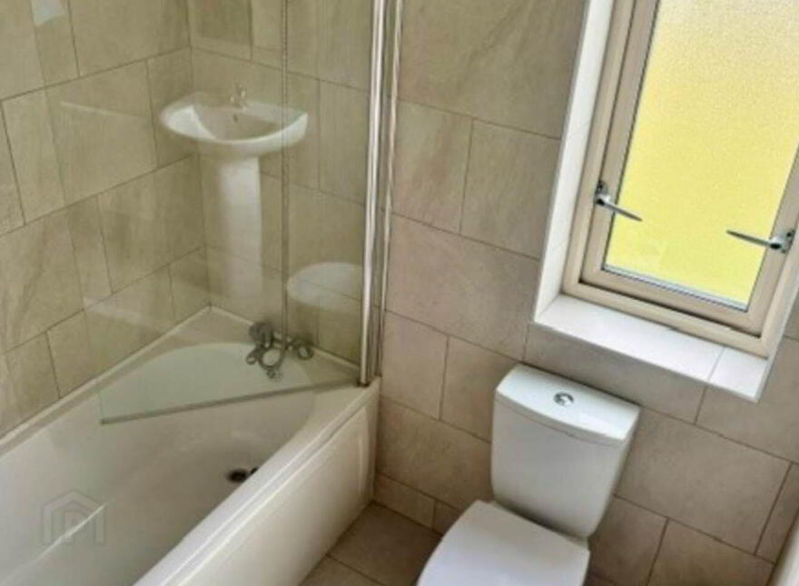 81 Carraig Mor, Loughrea, H62DH51