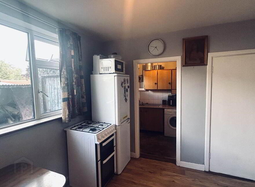 16 Crowe Street, Gort, H91XD4C