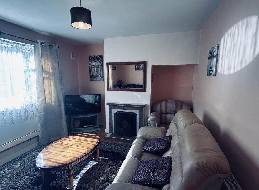 16 Crowe Street, Gort, H91XD4C