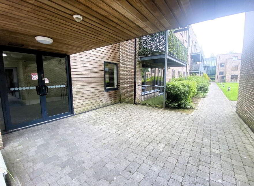 13 Block A, Stradbrook Apartments, Stradbally Road, Portlaoise, R32XK59