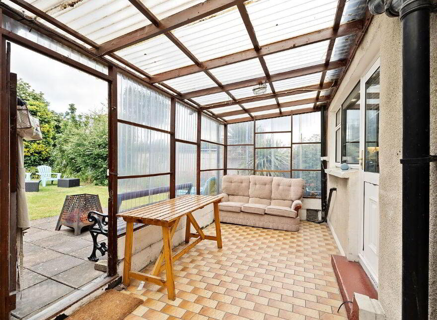 94 Floraville Avenue, Clondalkin, D22E285