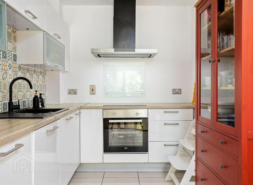 Apartment 48 The Cedar Stepaside, Stepaside, D18DWK7