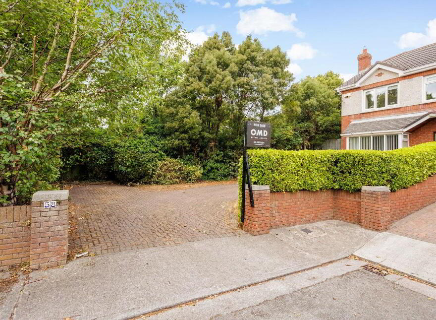 58 Stillorgan Heath, Stillorgan, A94N237