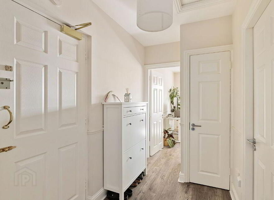 17 Glenhilton, Herbert Road, Bray, A98H019
