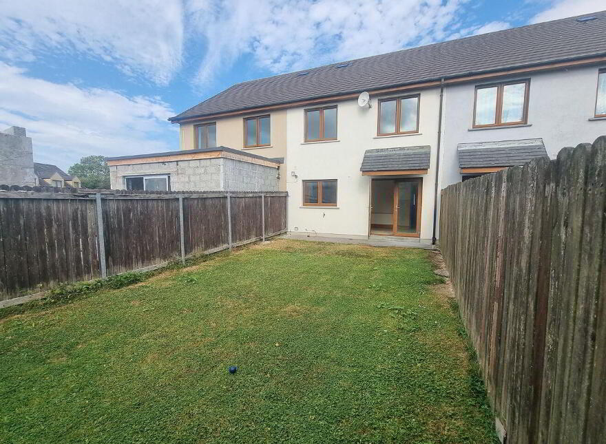 2 The Court, Greenfields, Firies, V93X296