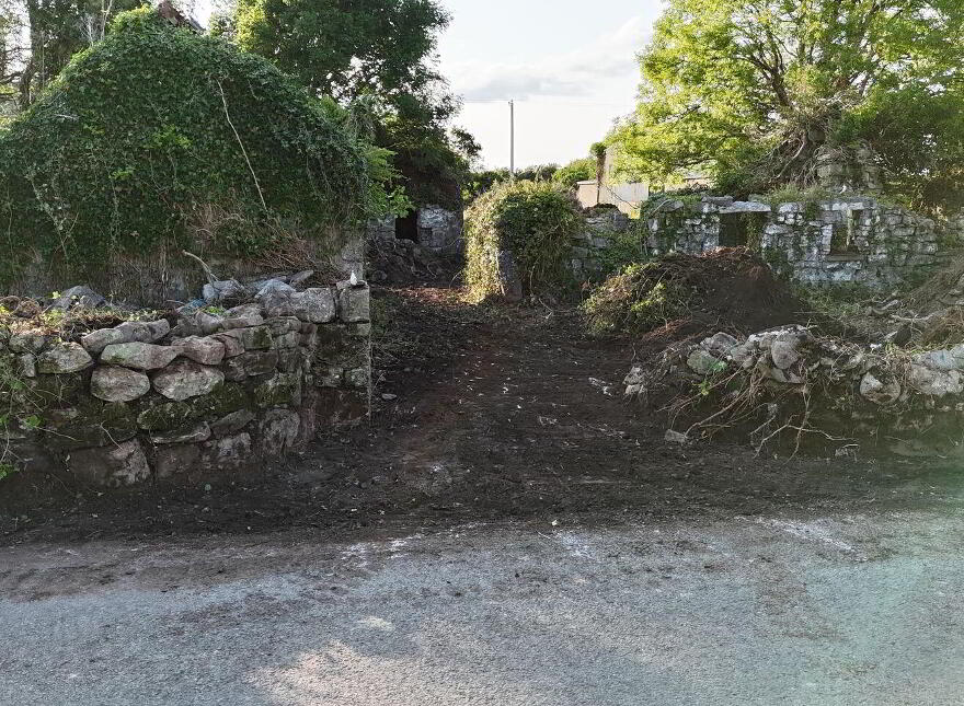 Annaghdown, Annaghdown