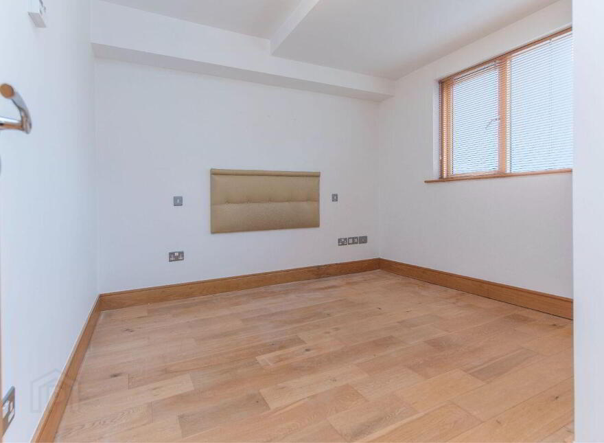 Apartment 9 Crescent Villas, Taylor's Hill, H91WF66