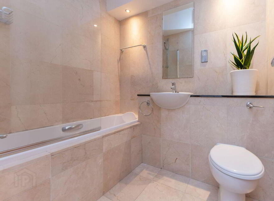 Apartment 9 Crescent Villas, Taylor's Hill, H91WF66