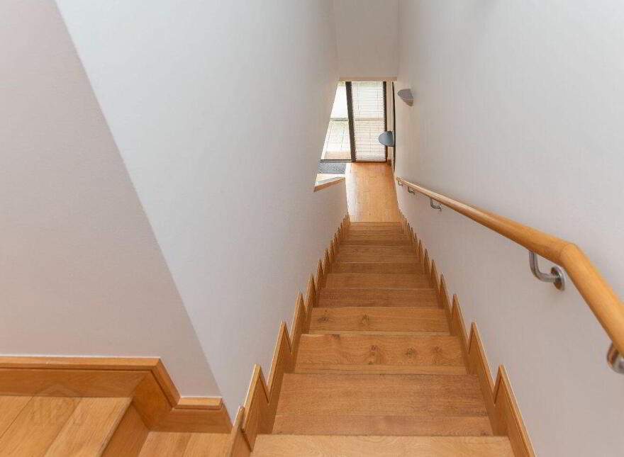 Apartment 9 Crescent Villas, Taylor's Hill, H91WF66