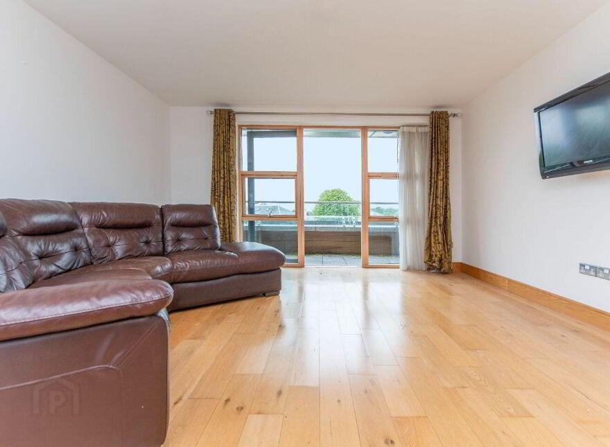 Apartment 9 Crescent Villas, Taylor's Hill, H91WF66