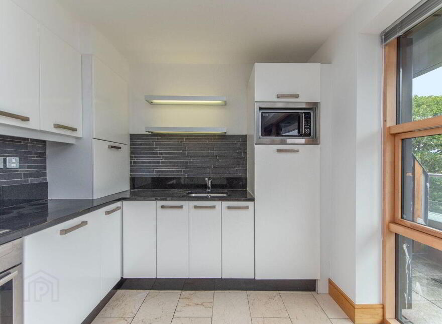 Apartment 9 Crescent Villas, Taylor's Hill, H91WF66
