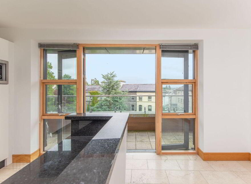 Apartment 9 Crescent Villas, Taylor's Hill, H91WF66
