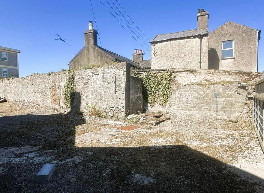 Laurel Hill Avenue, South Circular Road, V94D272