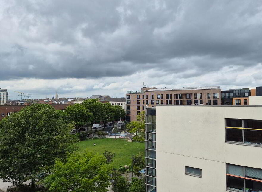 Apartment 16 Gloucester Square, Railway Street, Dublin 1, D01CV96