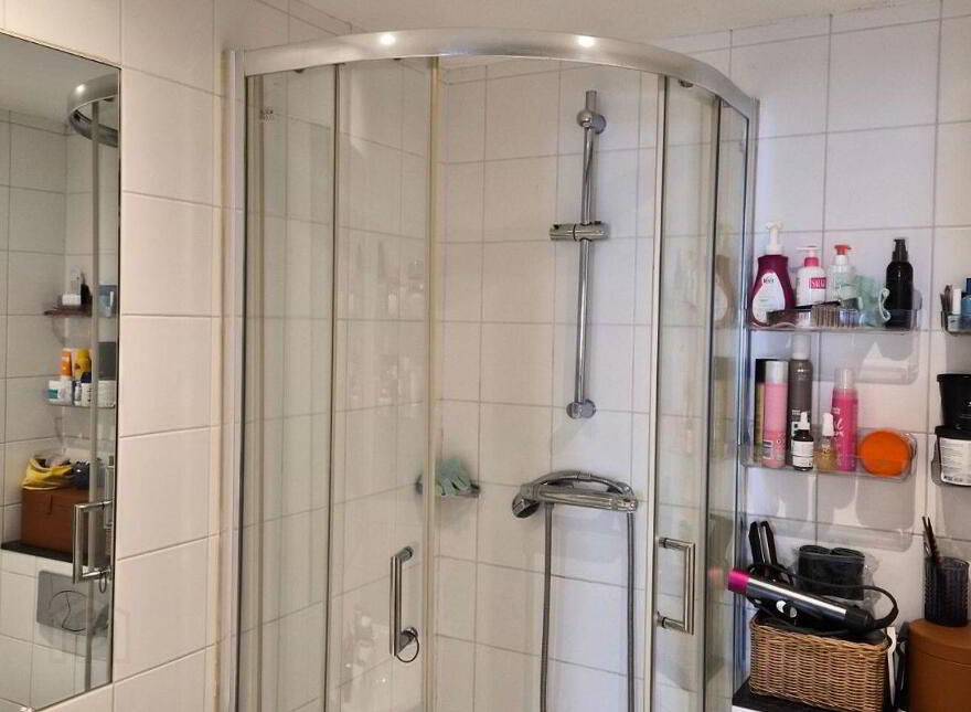 Apartment 16 Gloucester Square, Railway Street, Dublin 1, D01CV96