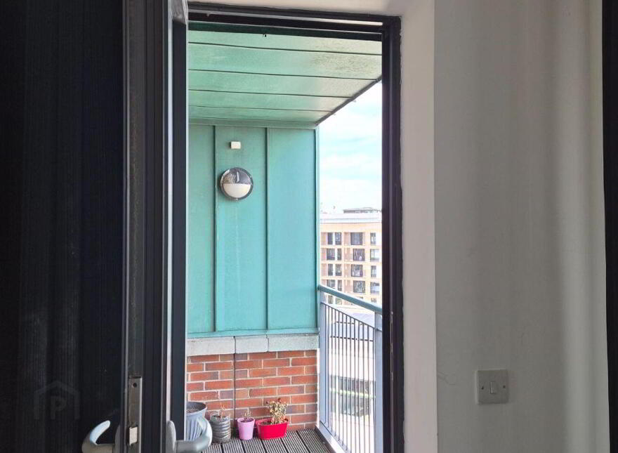 Apartment 25 Gloucester Square, Railway Street, Dublin 1, D01FW31