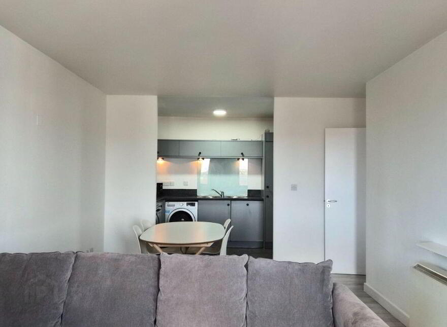 Apartment 25 Gloucester Square, Railway Street, Dublin 1, D01FW31