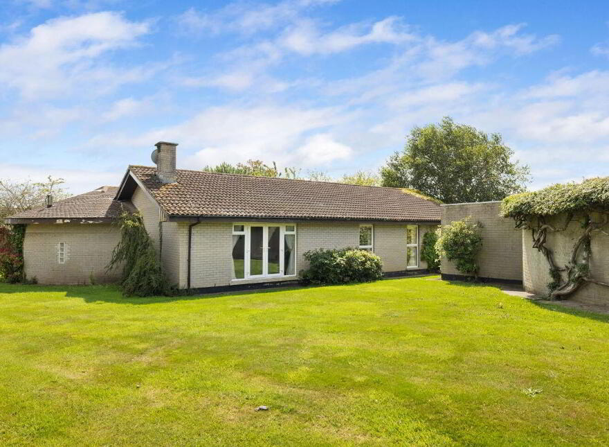 12 The Wavering, Blainroe, A67RP20