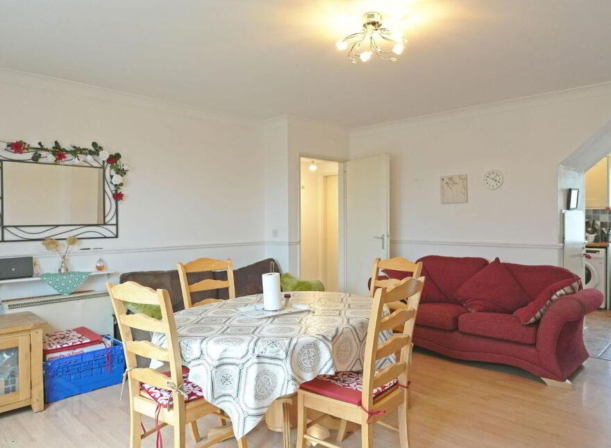 132 Cedar Brook Avenue, Dublin 10, D10D075