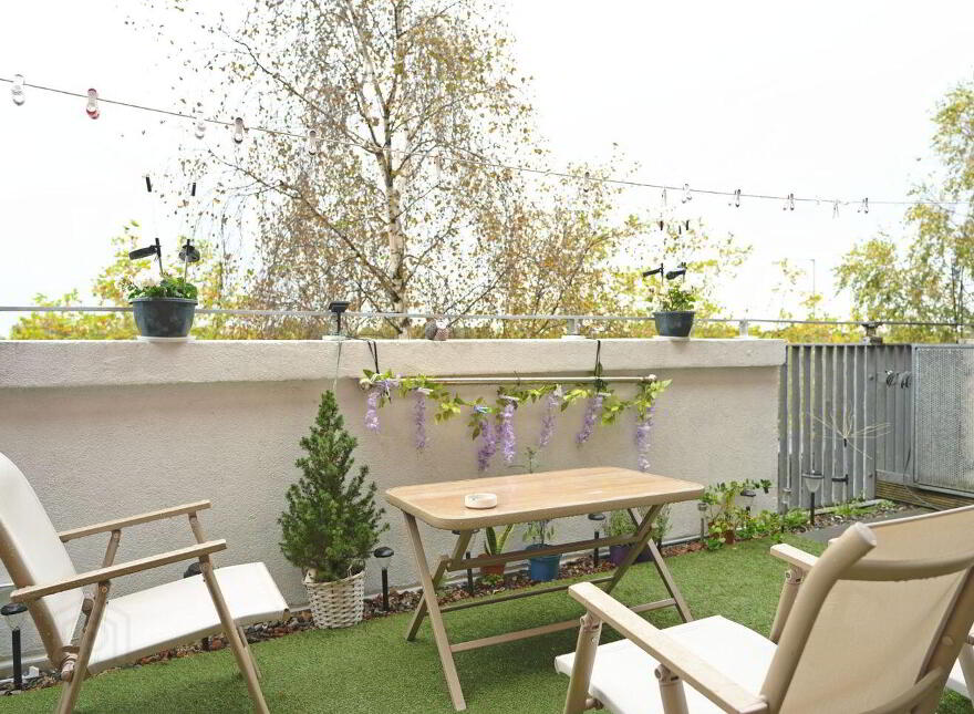 132 Cedar Brook Avenue, Dublin 10, D10D075