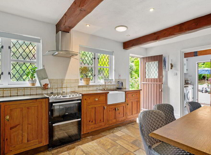 Bramble Lodge, 7 Brookwood, Frenchfurze, Crosshaven, P43Y073