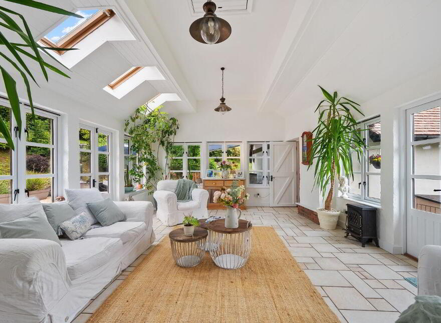 Bramble Lodge, 7 Brookwood, Frenchfurze, Crosshaven, P43Y073