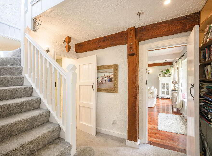 Bramble Lodge, 7 Brookwood, Frenchfurze, Crosshaven, P43Y073