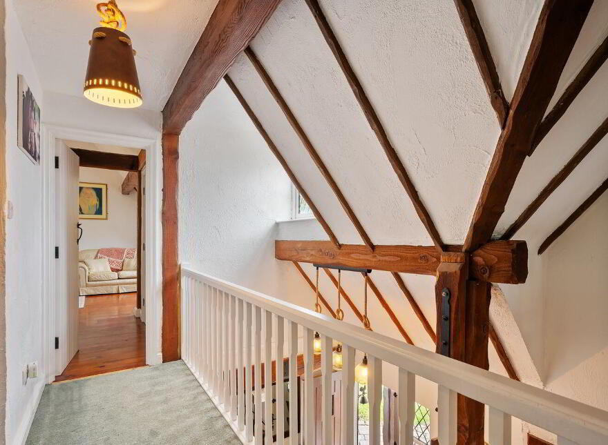 Bramble Lodge, 7 Brookwood, Frenchfurze, Crosshaven, P43Y073