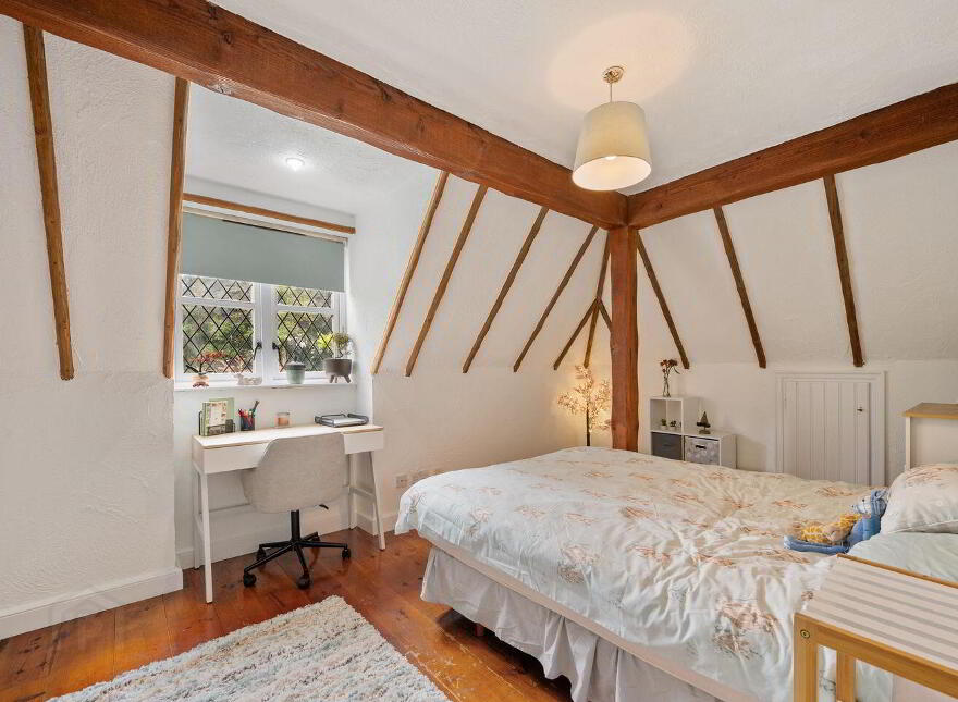 Bramble Lodge, 7 Brookwood, Frenchfurze, Crosshaven, P43Y073