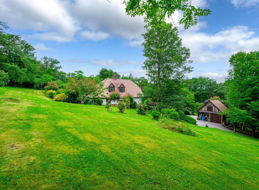 Bramble Lodge, 7 Brookwood, Frenchfurze, Crosshaven, P43Y073