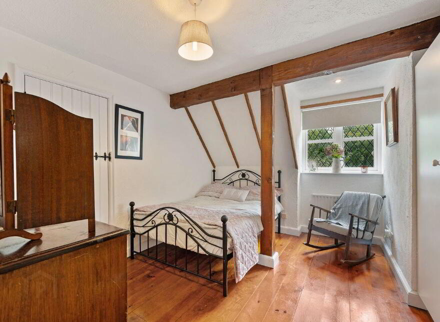 Bramble Lodge, 7 Brookwood, Frenchfurze, Crosshaven, P43Y073