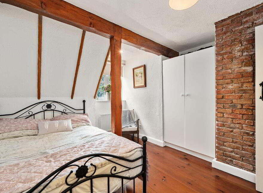 Bramble Lodge, 7 Brookwood, Frenchfurze, Crosshaven, P43Y073
