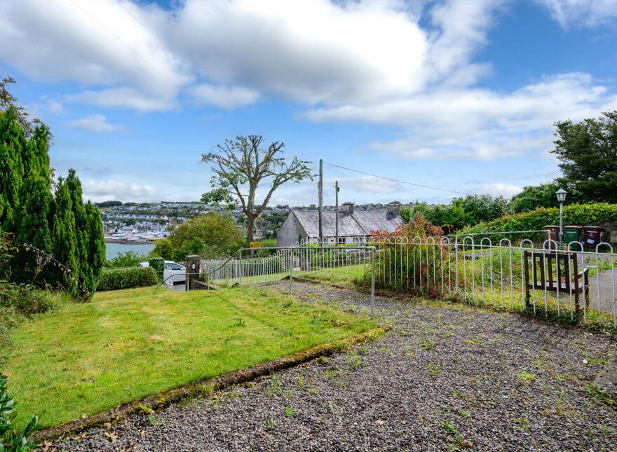 The Presbytery, Upper Road, Crosshaven, P43Y663