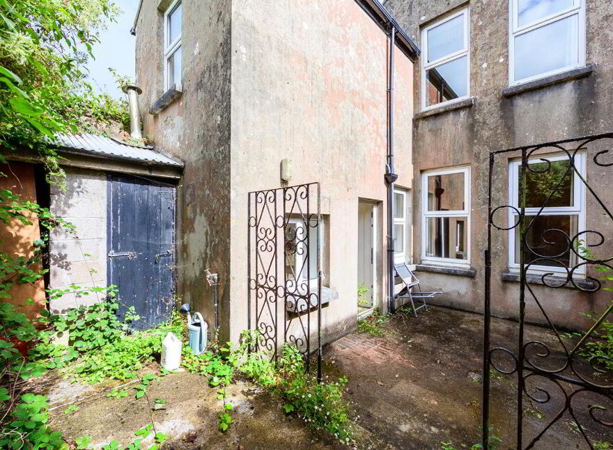 The Presbytery, Upper Road, Crosshaven, P43Y663