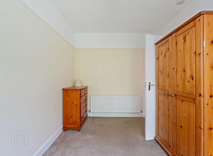 Santa Cruz, 1 Roserie Gardens, Western Road, Cork City Centre, T12TV2F