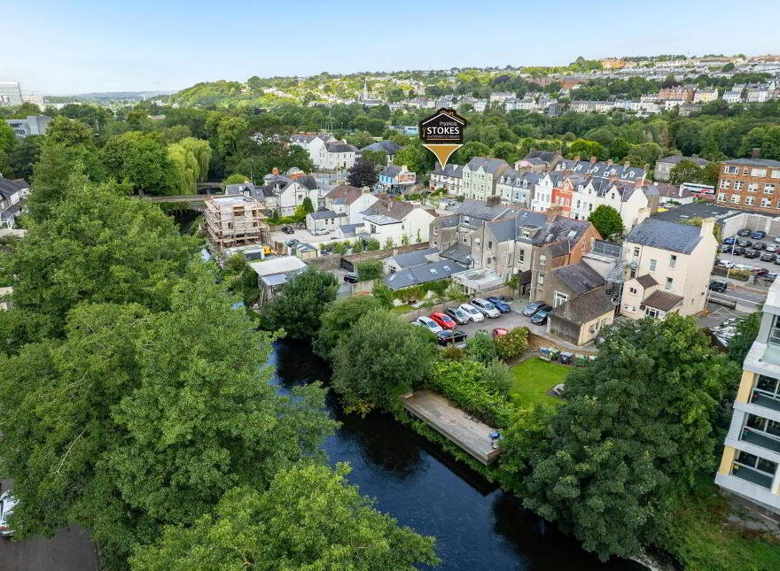 Santa Cruz, 1 Roserie Gardens, Western Road, Cork City Centre, T12TV2F