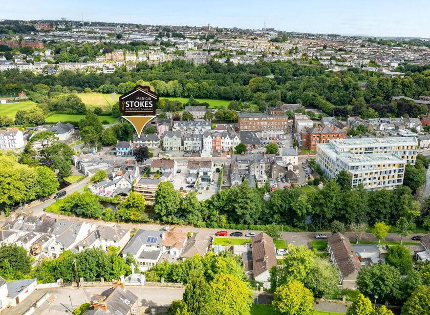 Santa Cruz, 1 Roserie Gardens, Western Road, Cork City Centre, T12TV2F