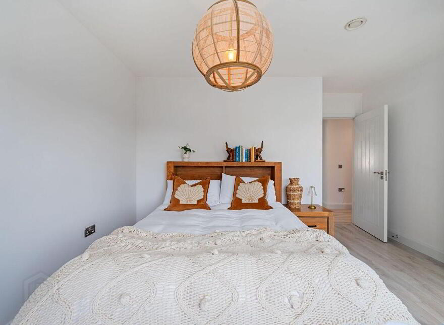 41 Aylesbury, Ballintemple, T12T3YD