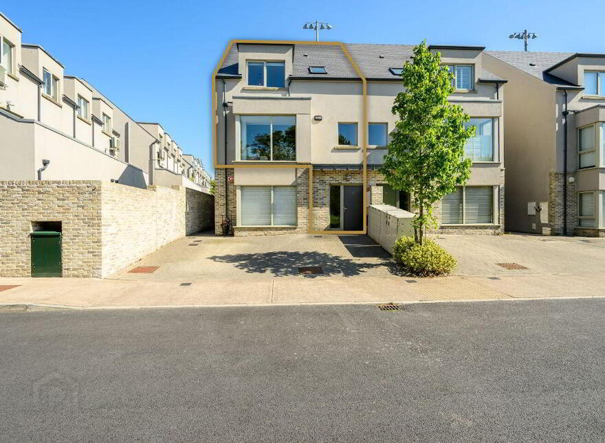 41 Aylesbury, Ballintemple, T12T3YD