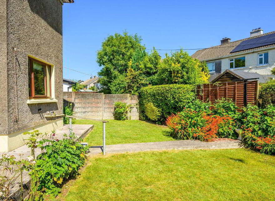 Moynoe, 35 Slieve Mish Park, Turners Cross, T12X0E7