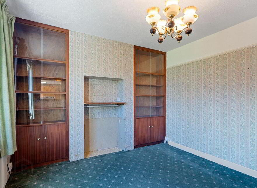Moynoe, 35 Slieve Mish Park, Turners Cross, T12X0E7