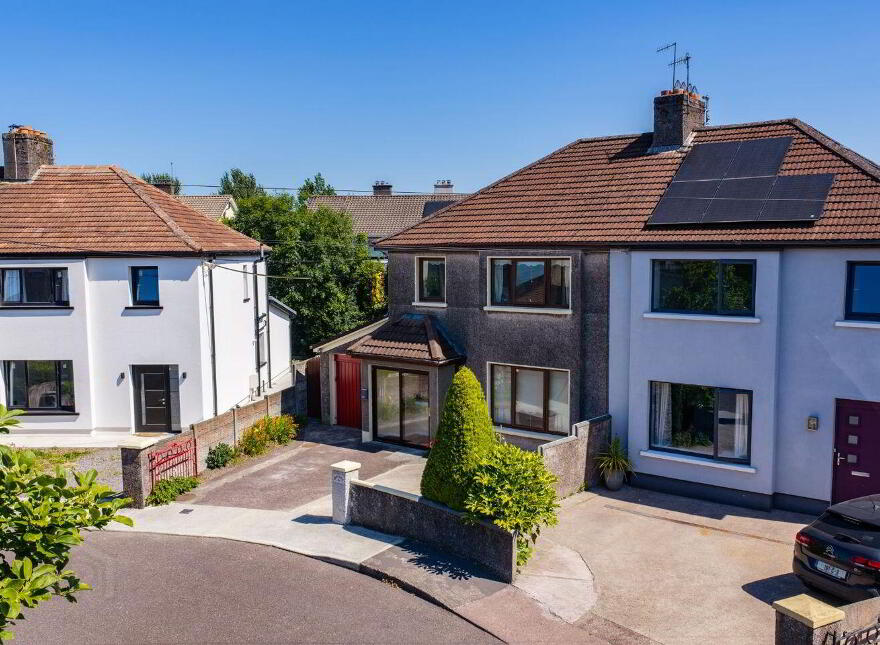 Moynoe, 35 Slieve Mish Park, Turners Cross, T12X0E7
