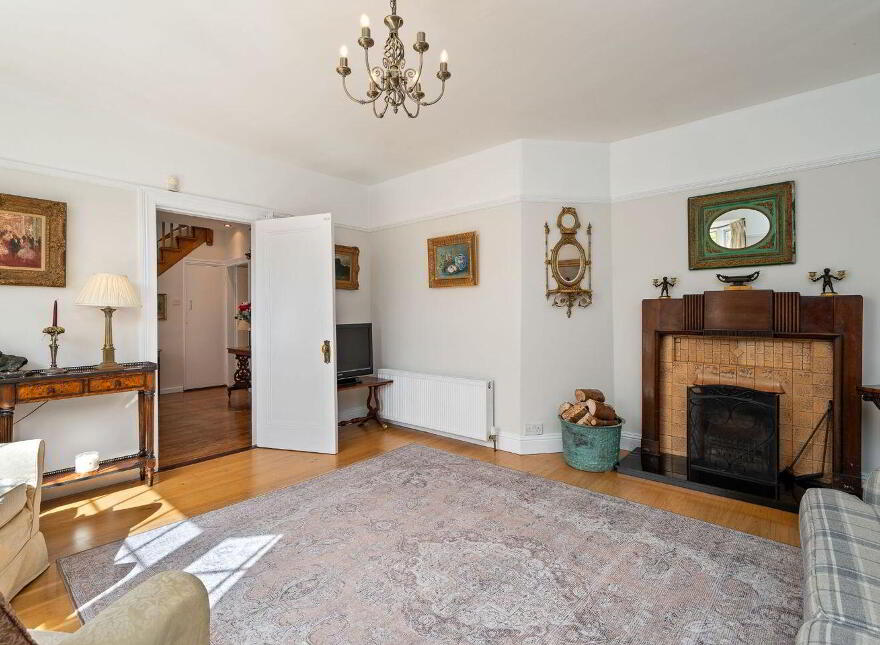 The Elms, 30 The Crescent, Beaumont, Blackrock, T12P3Y7